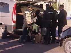 MEPs criticise the EU reform treaty ahead  of signing News Clip