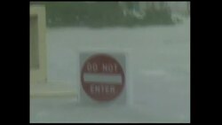 +4:3 Irene strengthens to Cat 3 over Bahamas; takes aim at US East Coast News Clip