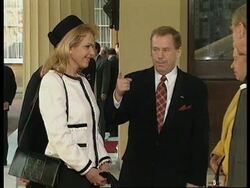 UK: LONDON: CZECH PRESIDENT HAVEL MEETS THE QUEEN News Clip