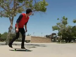 skateboard kickflip Stock Footage