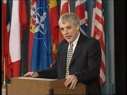 BELGIUM: NATO KOSOVO CRISIS PRESS BRIEFING News Clip