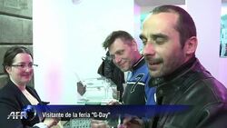 VOICED : Feria gay en Paris News Clip