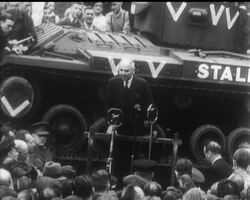 MR MAISKY SEES TANKS FOR THE SOVIET - News Clip