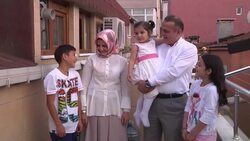 Erdogan campaigning hard for broader powers News Clip