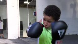 CLEAN : Kids train to be next Ali in his hometown News Clip