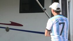 CLEAN : World Cup: Tens of thousands of Argentinians expected at match News Clip