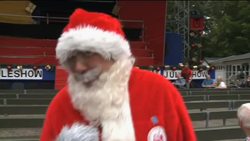 World Santa Claus congress, fun and games News Clip