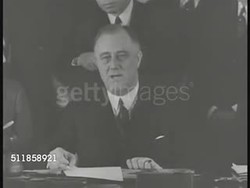 1935: WASHINGTON, D.C.: President Franklin D. Roosevelt SOT saying US has been conducting experiment w/ Philippines, will continue during Commonwealth, leading to withdrawal & eventually establishing complete independence. Instructional Video