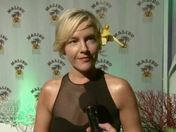 Anna Faris Hosts The Malibu _ And Reef Check Partnership Event Stock Footage