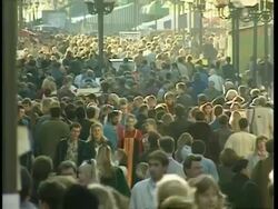 WA Crowded pedestrian street, densely packed, Moscow Stock Footage