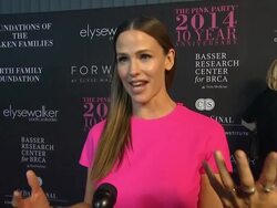 INTERVIEW - Jennifer Garner on why she wanted to host at Elyse Walker Presents The 10th Annual Pink Party Stock Footage