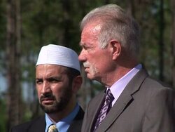 CLEAN: Pastor calls off Koran burning, claims Ground Zero deal News Clip