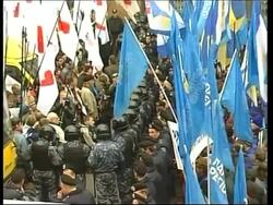 Court hearing on legality of President's decree on disbanding parliament News Clip