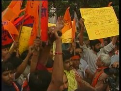 Pro US demo in India, plus US Embassy closure. News Clip