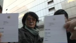 Fans queue as eagerly awaited iPad mini goes on sale News Clip