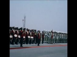SYND 02/06/1970 PRESIDENT BOURGUIBA RECEIVES A TREMENDOUS WELCOME FROM THE PEOPLE OF TUNIS News Clip