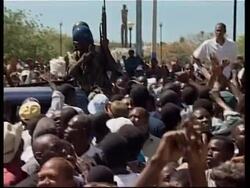 Philippe urges crowd to secure pm's arrest Instructional Video