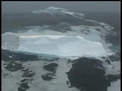 Cold weather and ocean currents have combined to carry a group of large Antarctic icebergs near the coast of southern New Zealand News Clip