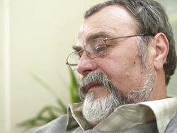 HD: Senior Man In Discussion Stock Footage