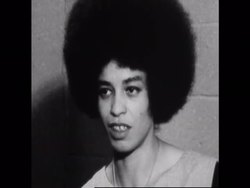 7213/A: USA: ANGELA DAVIS INTERVIEW News Clip