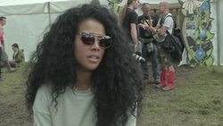 Speaking at the Glastonbury Festival singer Kelis pays tribute to the late Bobby Womack News Clip