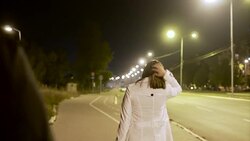 Robber stealing businesswoman bag in the street Stock Footage