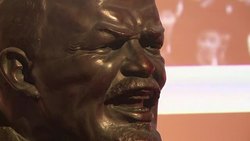 CLEAN : Russia confronts its past in teaching of 1917 revolution News Clip