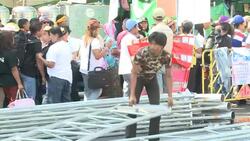 CLEAN : Tens of thousands of protesters gather News Clip