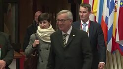 VOICED : La UE espera acuerdo con Turquia por migrantes en 10 dias News Clip