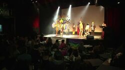 Nueve  concursantes transexuales  dieron el todo por ser coronada Miss Latinoamerica Trans 2014. News Clip