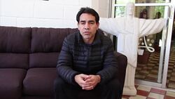 VOICED : El mexicano deportado cuya esposa voto por Trump News Clip