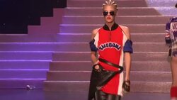 Stars attend Gaultier's final ready-to-wear show (full version) Instructional Video