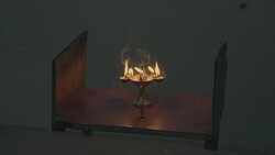 F/S Hindu offering (puja) in the Ganges river Stock Footage