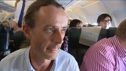 Connfronting fear of flying in the air News Clip