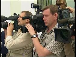 Putin welcomes Chinese premier Instructional Video