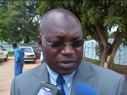 US Ambassador and Oxfam rep visit cholera treatment centre News Clip