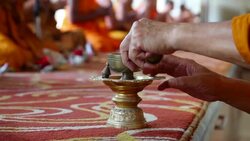 pour water in Thai wedding Stock Footage
