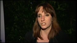 Singer hosts charity dinner to help victims of Hurricane Katrina News Clip