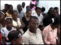 US hospital ship arrives on mercy mission News Clip