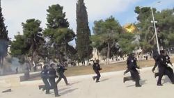 Friday prayers turn into clashes between security forces and worshipers at Al-Aqsa compound News Clip
