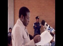 RR8046A ZIMBABWE TRIBALISM AND THE TEKERE TRIAL News Clip