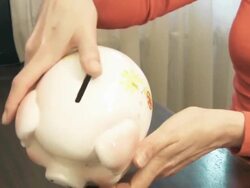 No more money Stock Footage