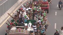 Khan and Qadri lead anti-government marchers headed for Islamabad News Clip
