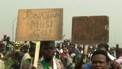 CLEAN: Protesters, police clash as Nigerians strike over fuel price News Clip