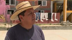 Child migrant crisis endures on Mexico's south border News Clip