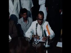 UPITN CUTS 24 4 80 IRAQI MINISTERS SIGN TRADE AND OIL AGREEMENT News Clip