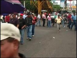 Supporters of ousted President Zelaya return to streets to protest Instructional Video