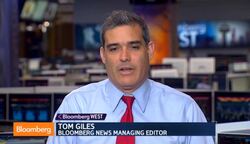 Is Yahoo's Mayer Doing Enough to Appease Investors? News Clip