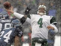 On the day that New York Jets quarterback Brett Favre retired again some New Yorkers were urging him back into the huddle for one more season. News Clip