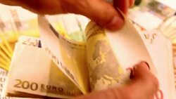 Money counting (HD) Stock Footage